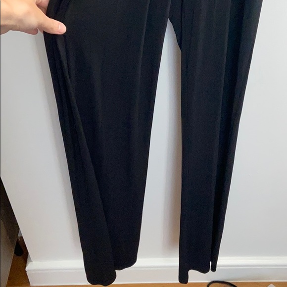 Elegant black halter jumpsuit - Picture 3 of 4